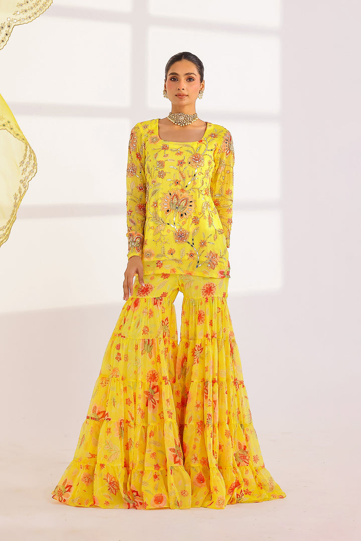 Manon Sharara Set