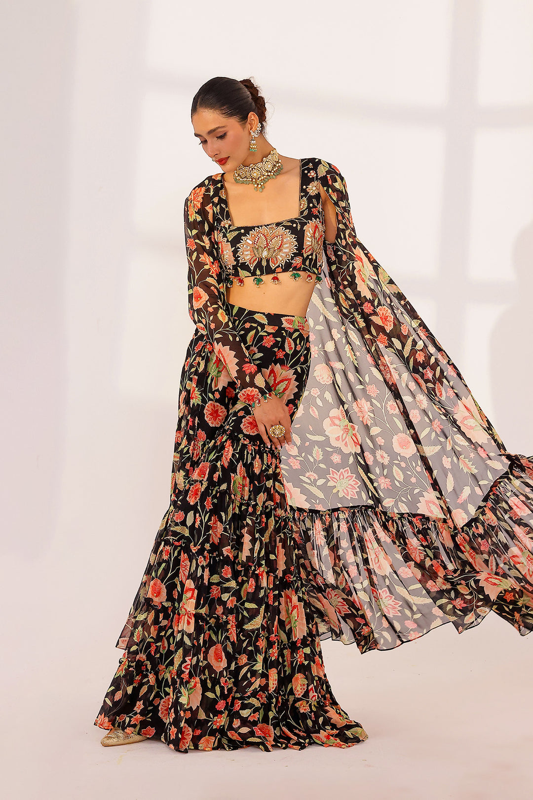 Inaaya Sharara Set