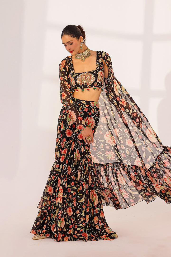 Inaaya Sharara Set