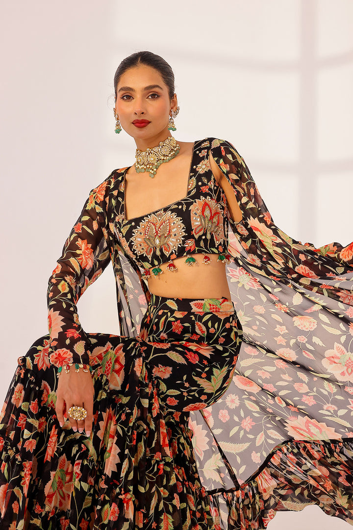 Inaaya Sharara Set