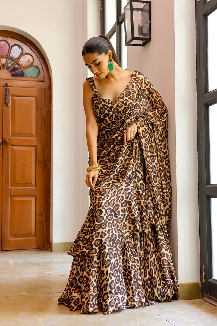 Leo Saree Set