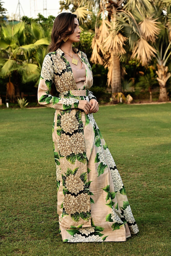 Nude Hydrangeas Jacket-Saree Set